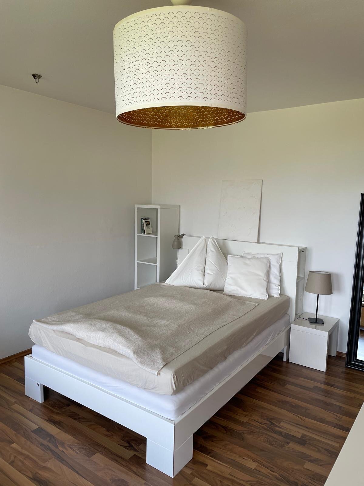 Bed Size: 140x200