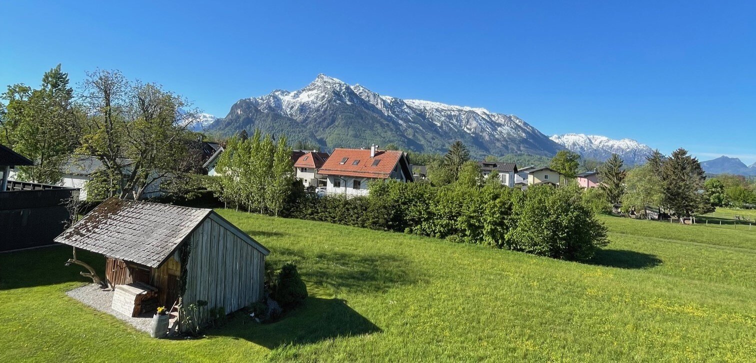 Grüne Wiese, Holzhütte & Alpenpanorama: 1-Zimmer Apartment zur Kurzzeitmiete & Wohnen auf Zeit 1–6 Monate in Salzburg