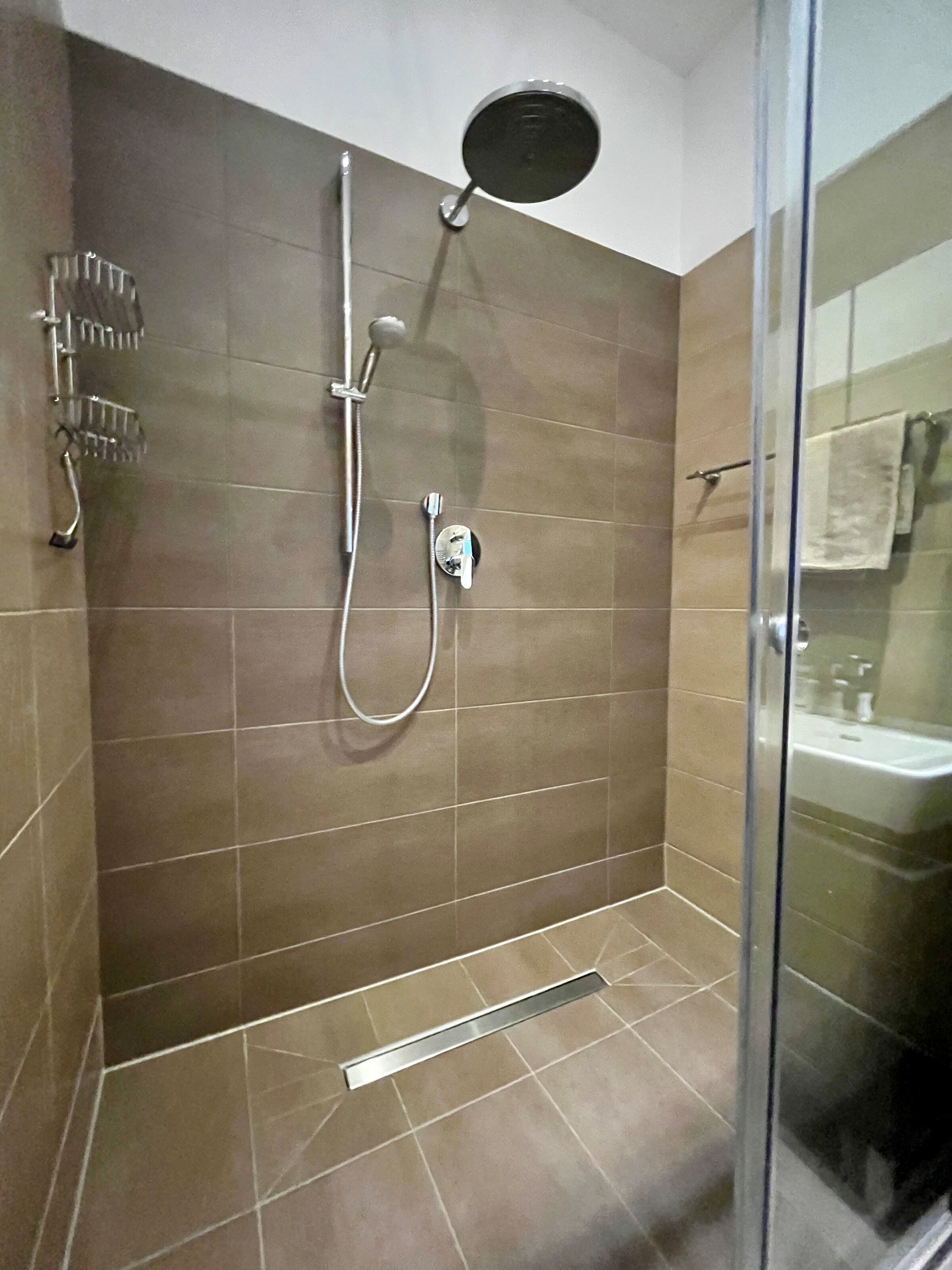 Bath room: spacious rain shower