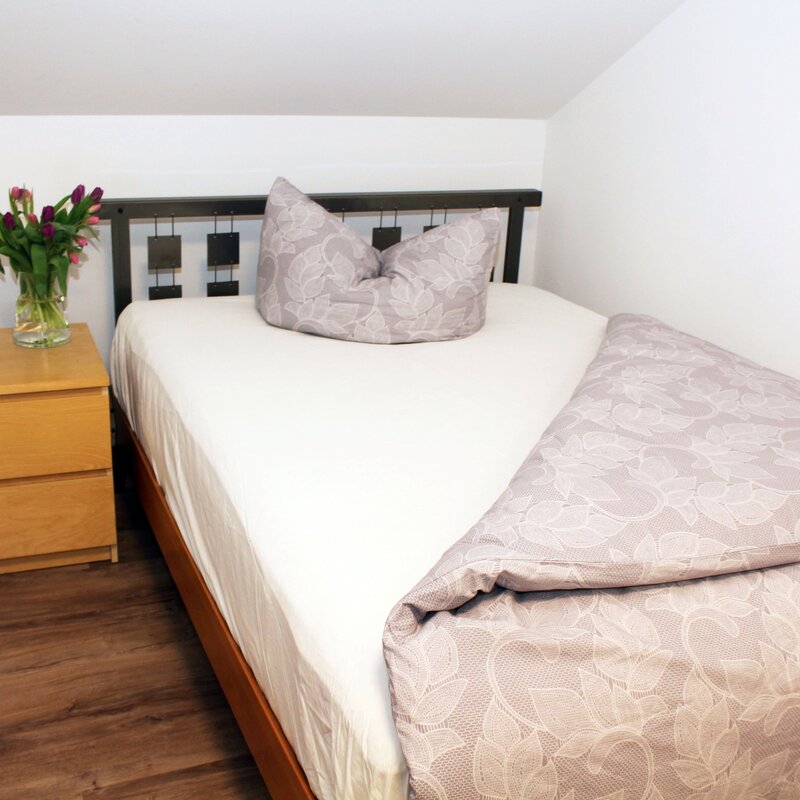 Schlafzimmer 2