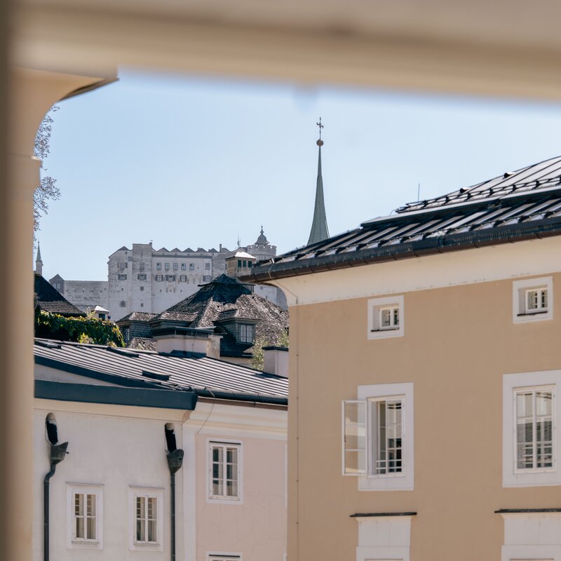 View of Salzburg's old town & fortress – 2-room apartment for short-term rental, temporary housing for 1 to 6 months