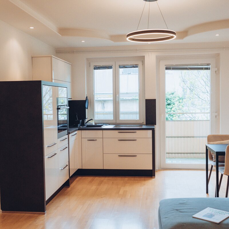 kitchen and balcony | © Maier