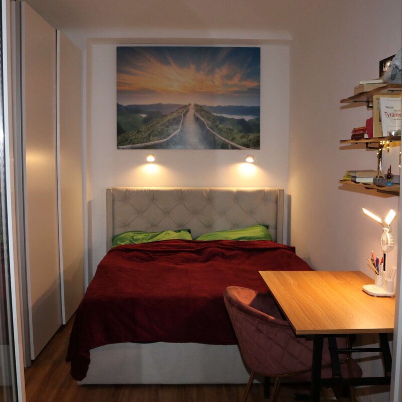 with access to the terrace