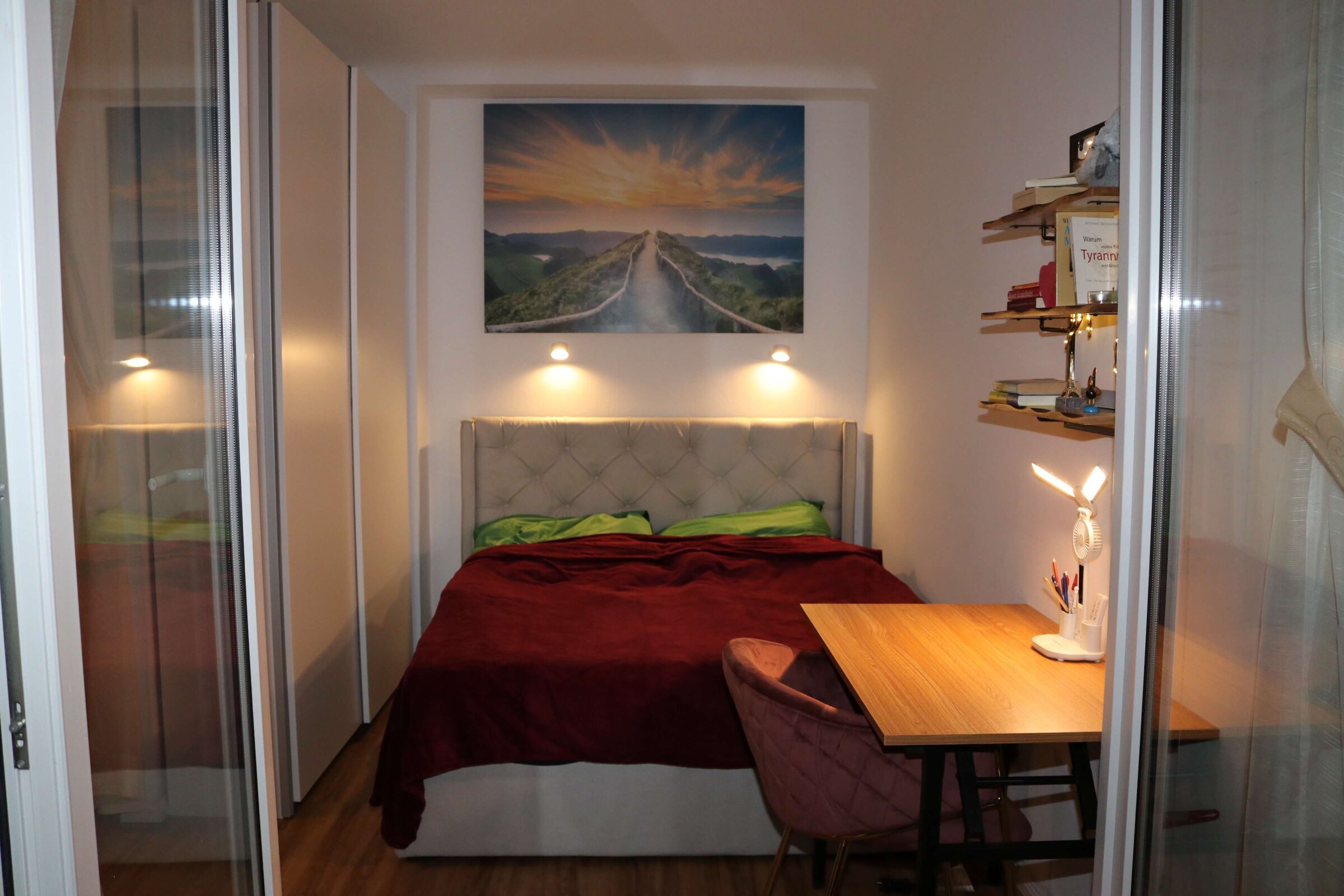 with access to the terrace