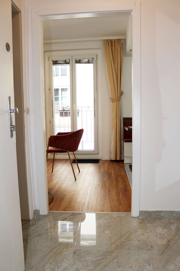 anteroom
