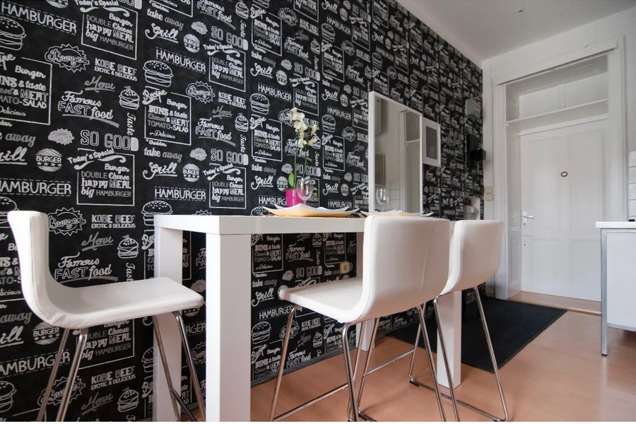 Esszimmer mit Küchenzeile