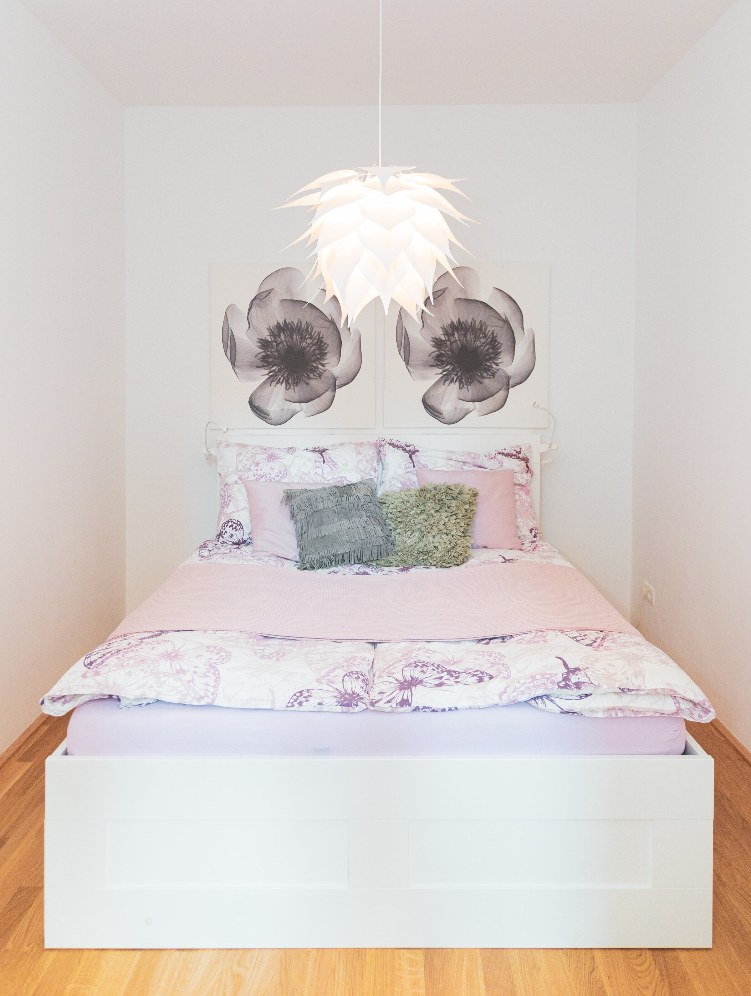 Double bed 160 x 200 cm