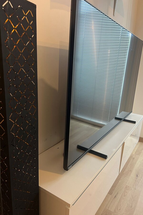 55 Zoll Philips Smart TV mit Ambilight