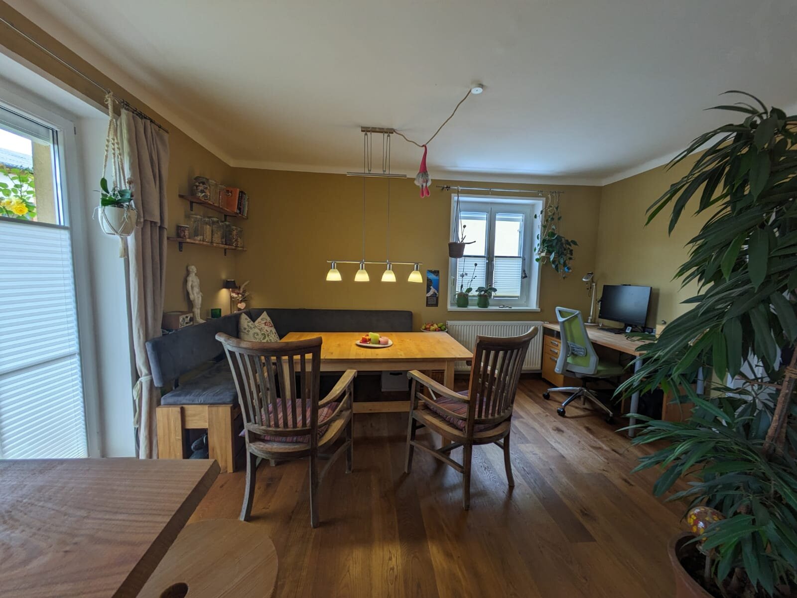 Kitchen/Dinning and Officeplace