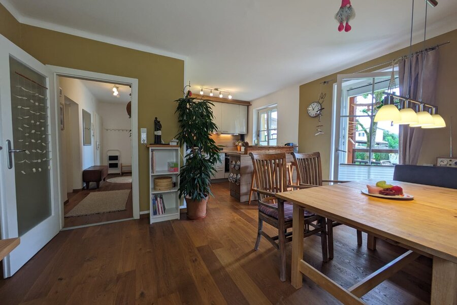 Living kitchen overview