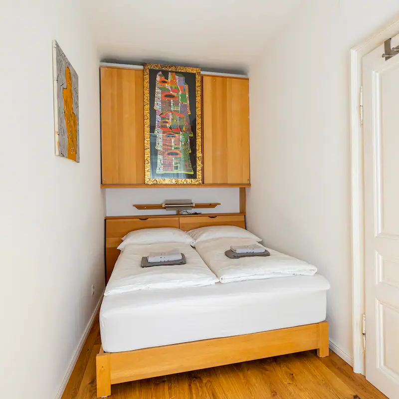 Comfortable, 180x200 double bed with a new mattress