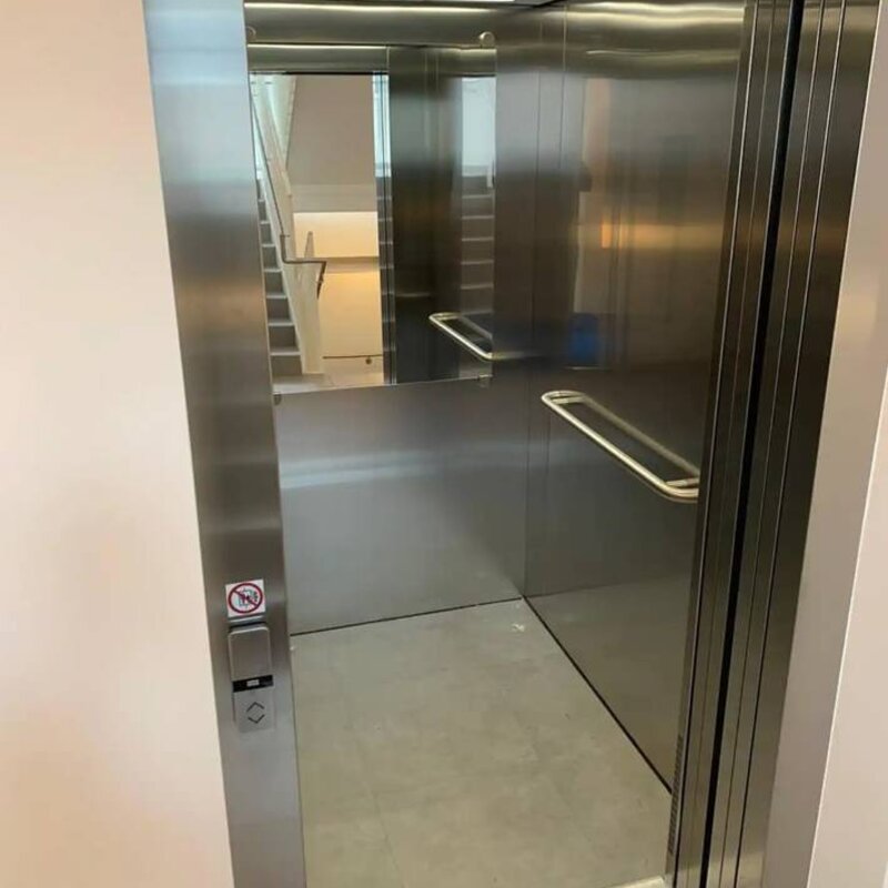 von der Tiefgarage bis 1 Stock