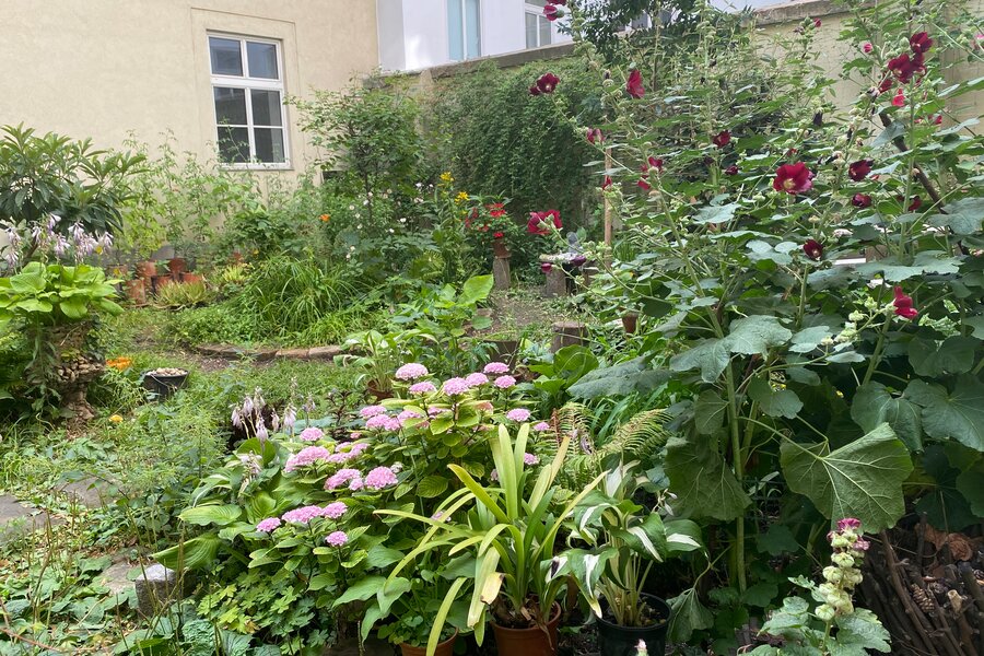 2nd Courtyard