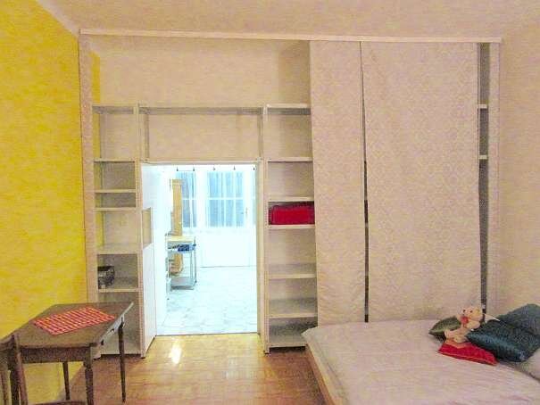 Living/Bedroom