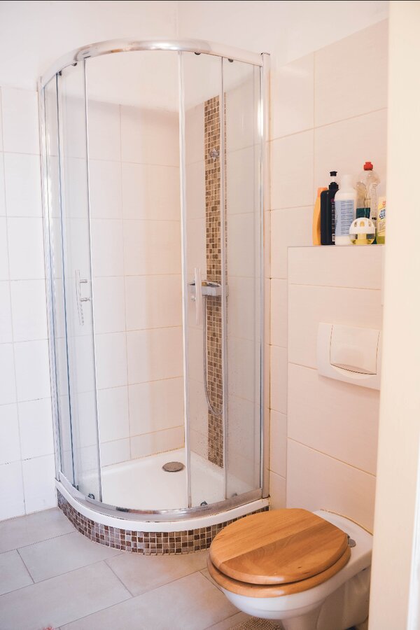 bathroom shower