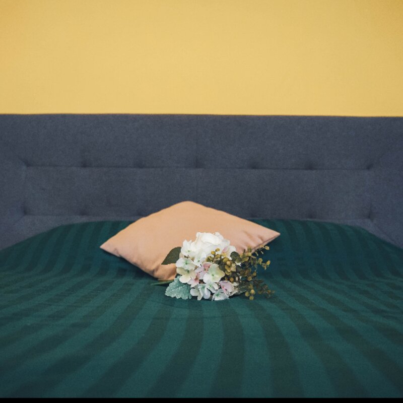 large bed 180x200
