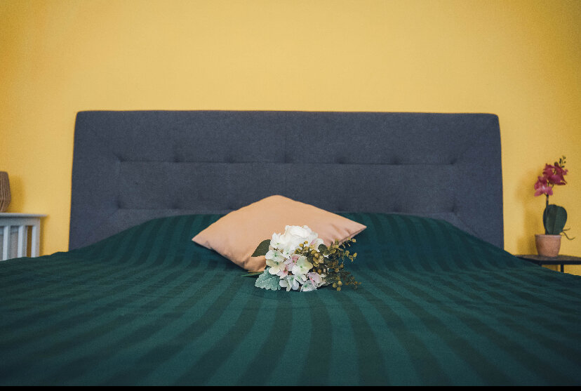 large bed 180x200