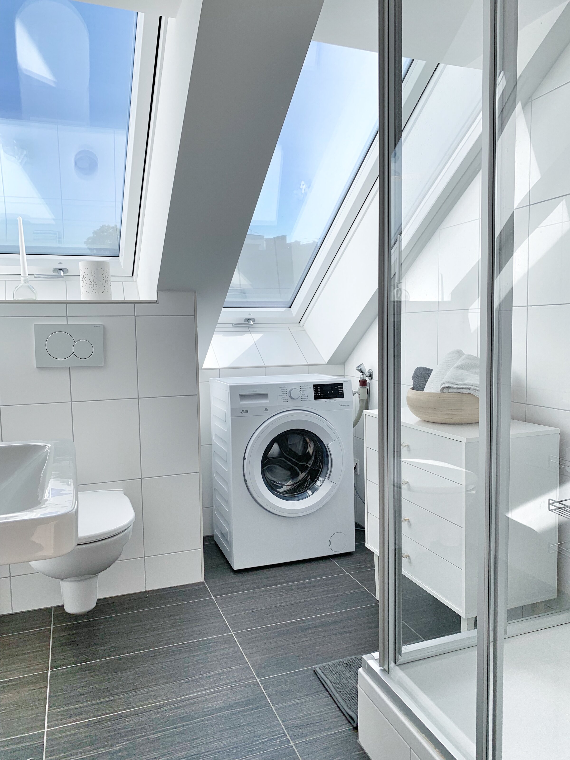 Bad / Waschmaschine / Dusche