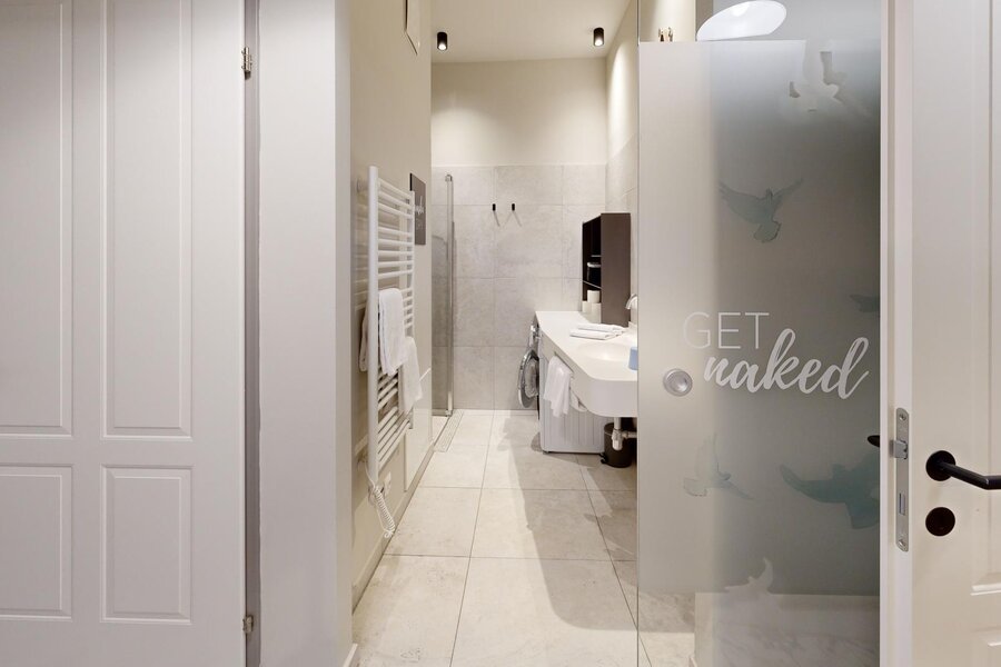 Badezimmer 2
