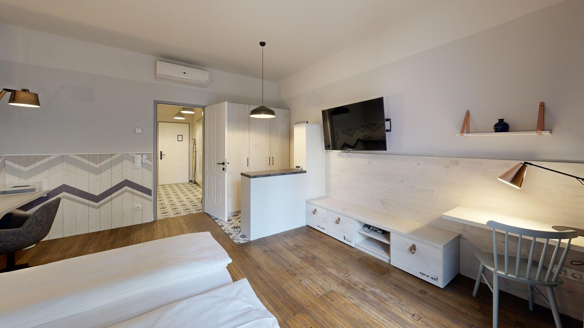 Schlafzimmer 2
