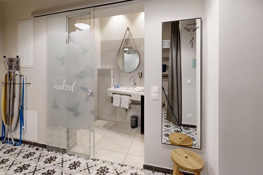 Badezimmer 1