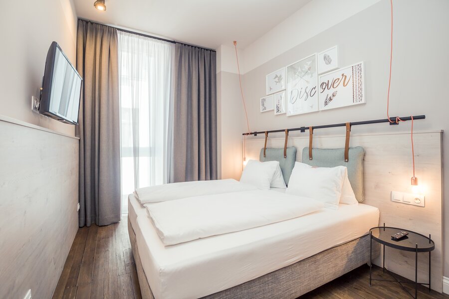 Schlafzimmer 2