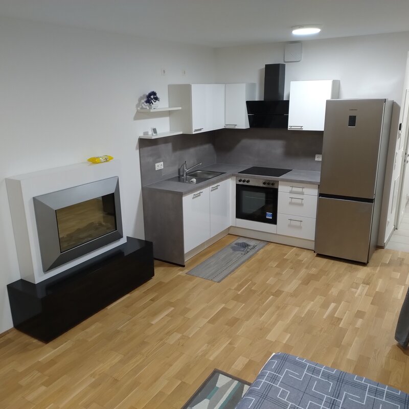 Küche + kamin