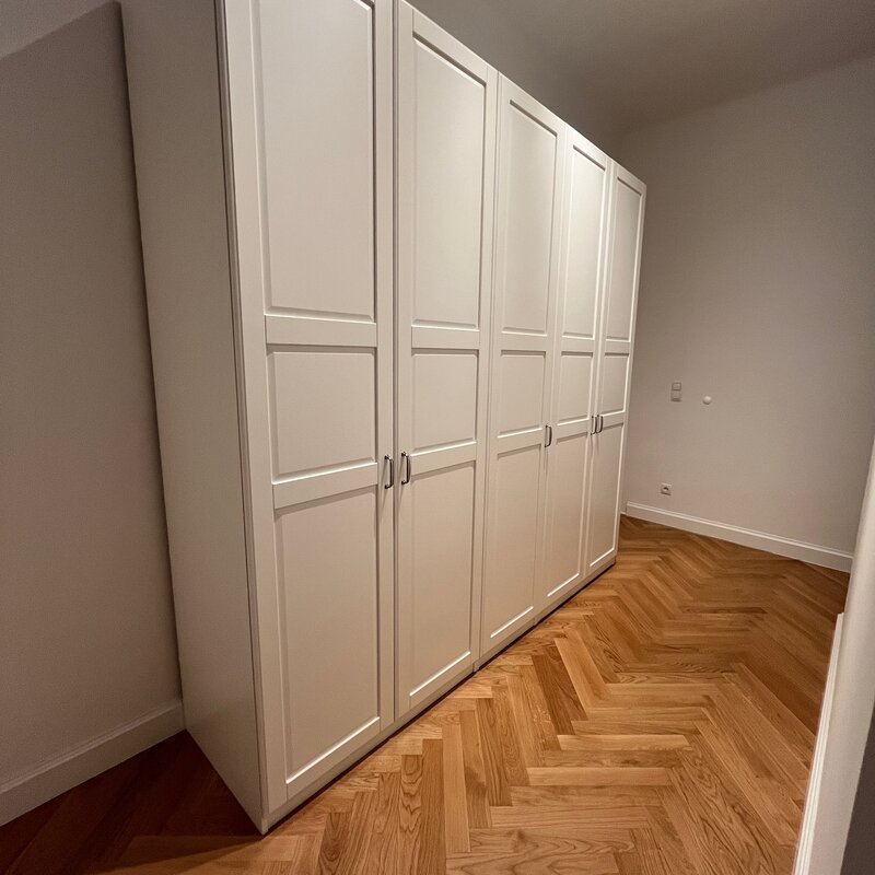 Schrank Schlafzimmer
