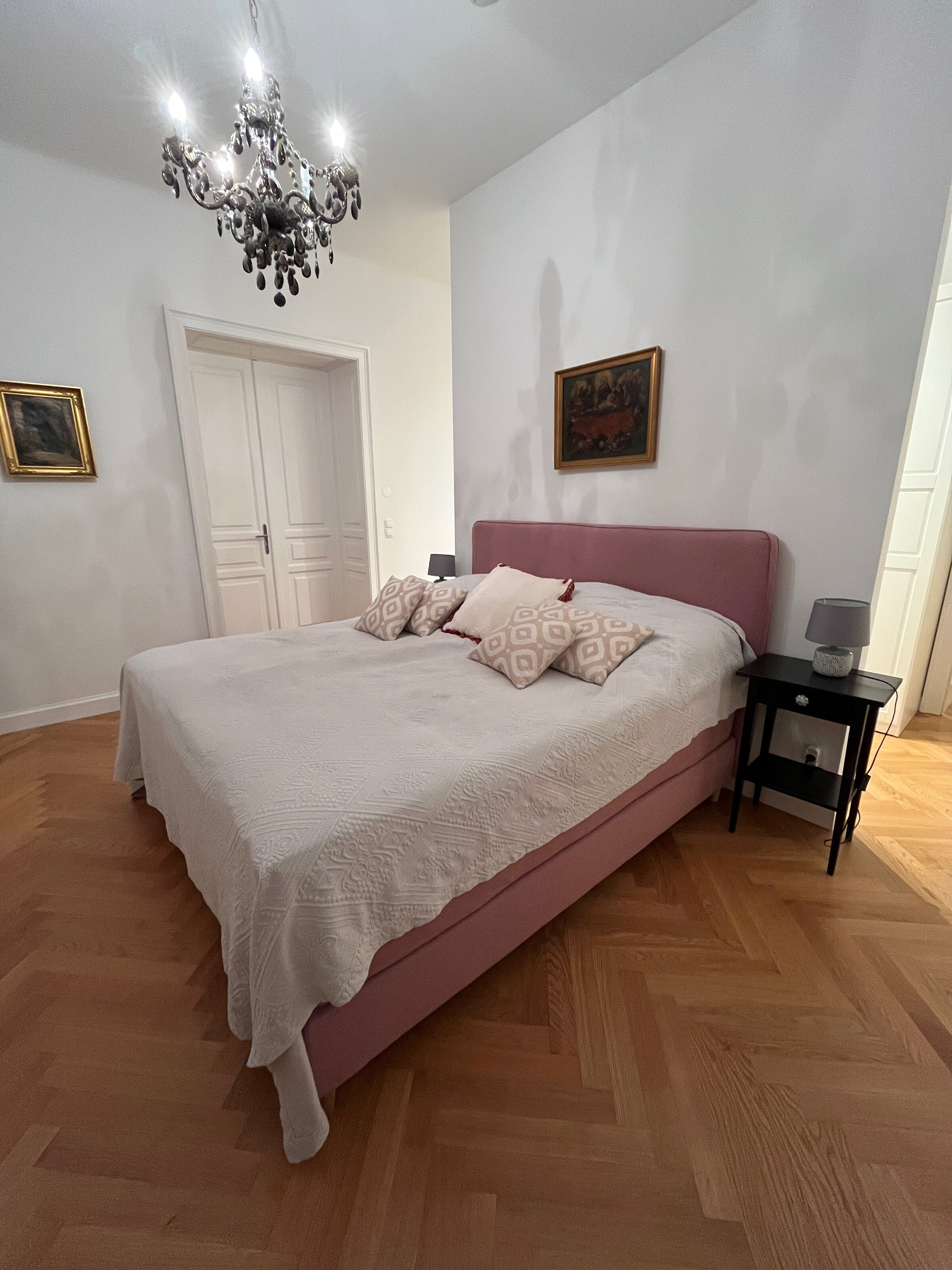 Masterbed