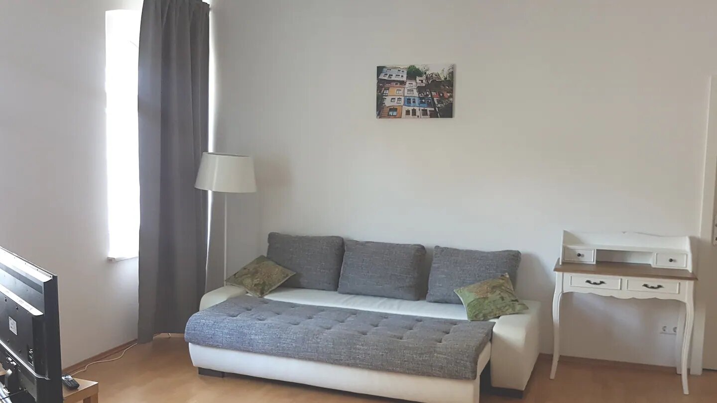 Wohnzimmer, ausziehbare Sofa 