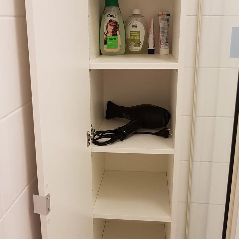 Schrank im Bad