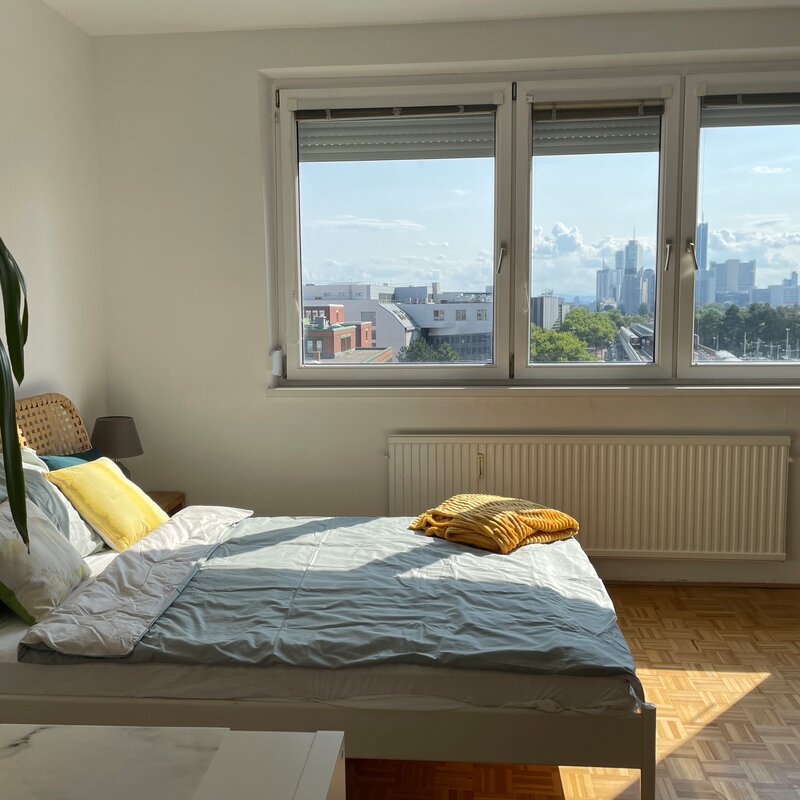 Bed with view over vienna