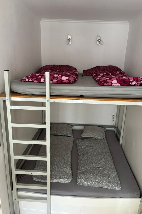Double bunk bed