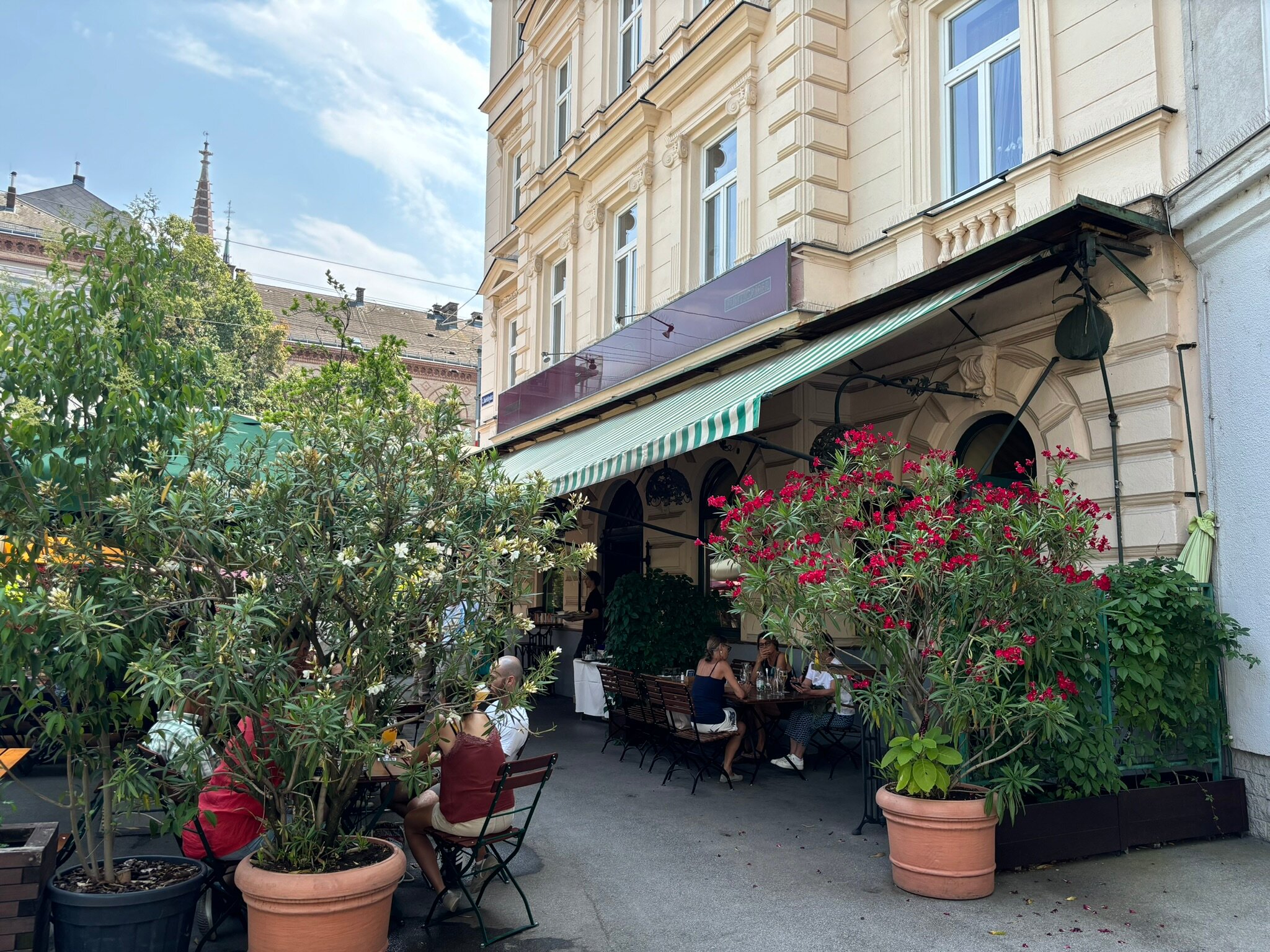 Outdoor dining area nearby