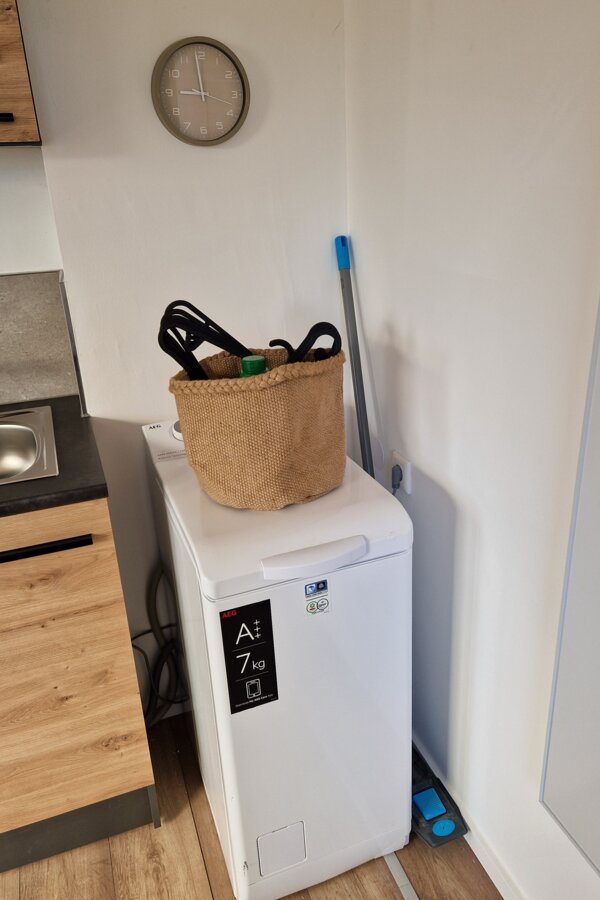 Equipment for laundry