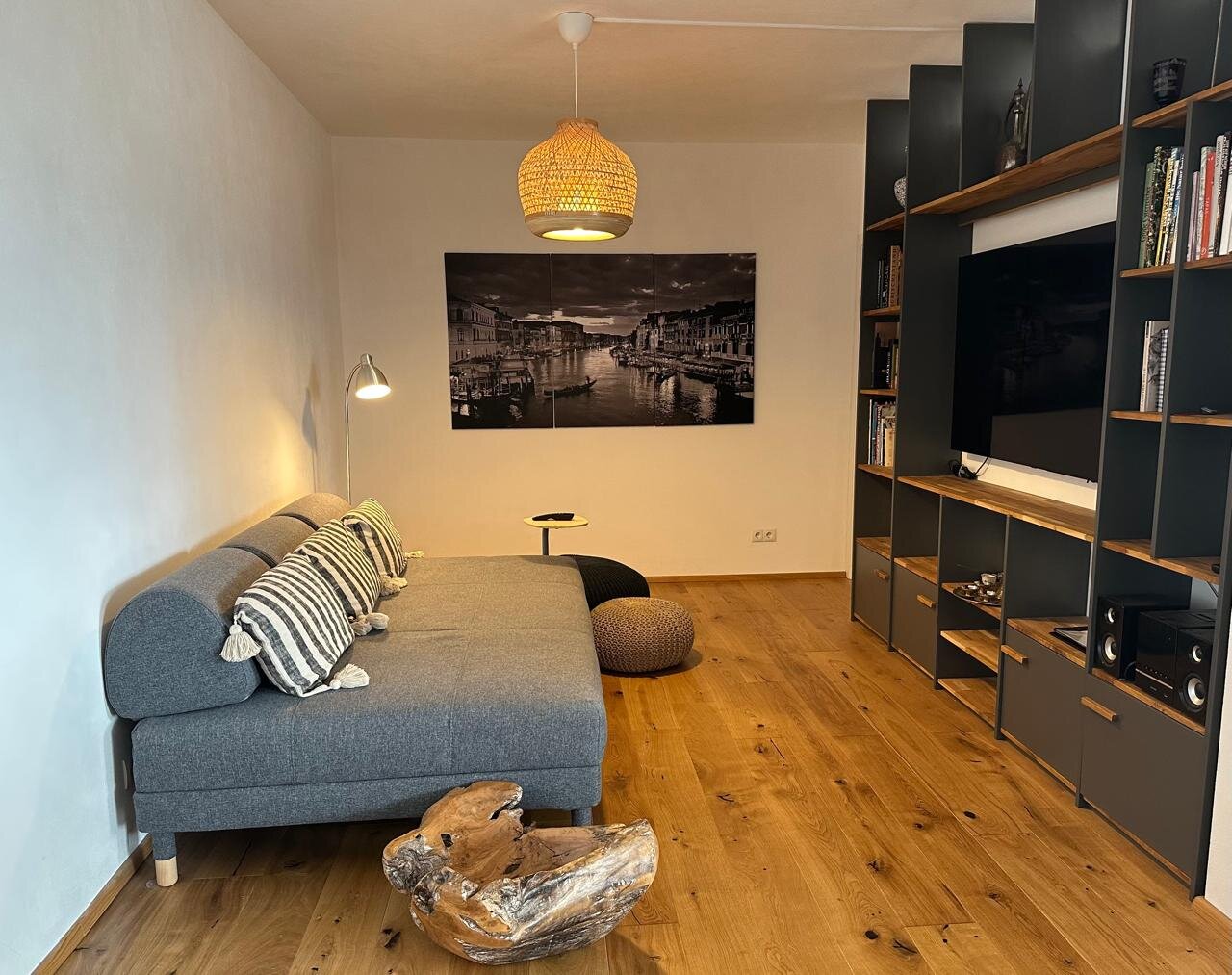 Wohnzimmer - TV Ecke