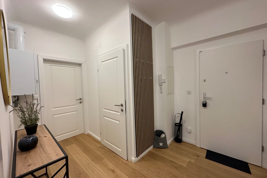 Vorzimmer mit Garderobe