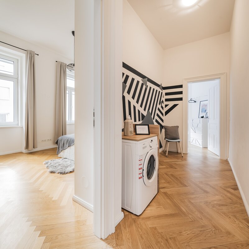 Flur mit Waschmaschine