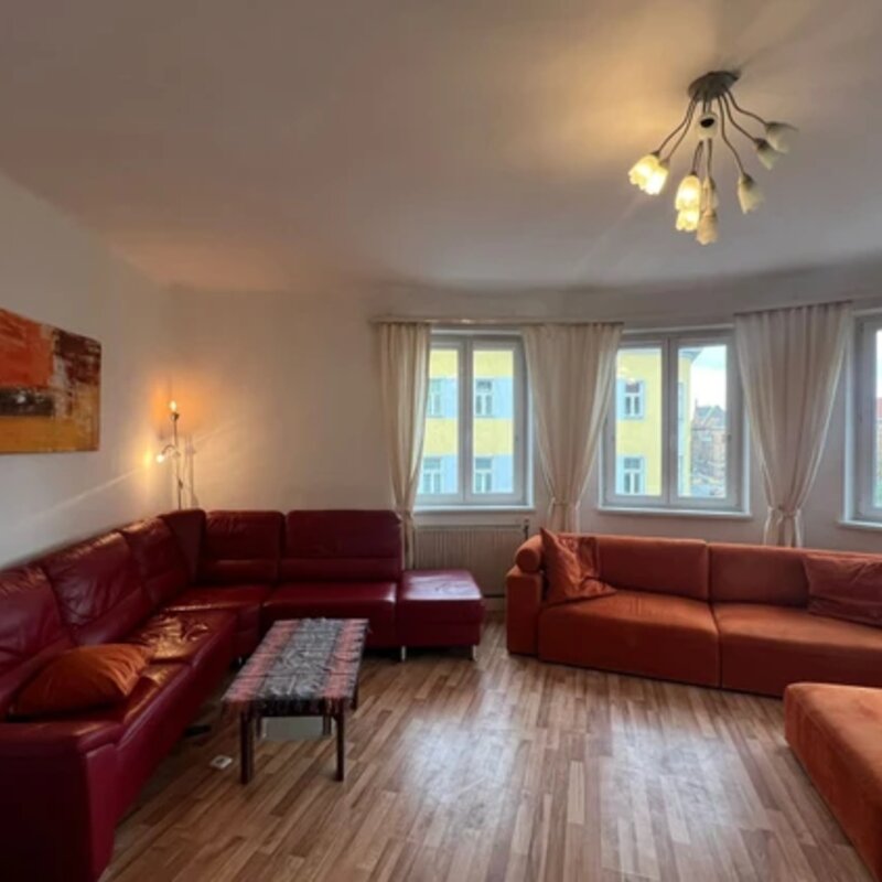 Schlafcouches im Halbrund