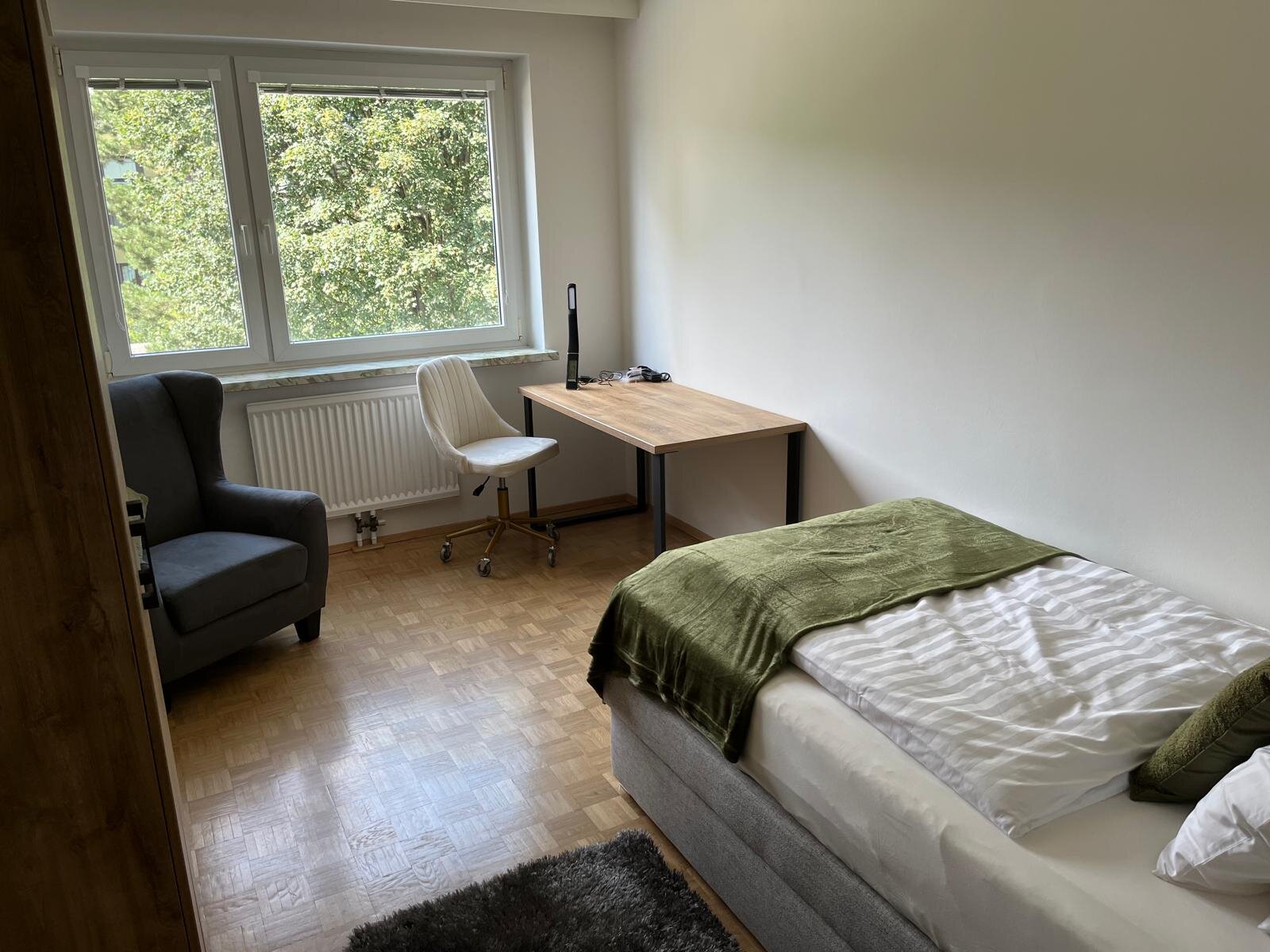Schlafzimmer Einzel B
