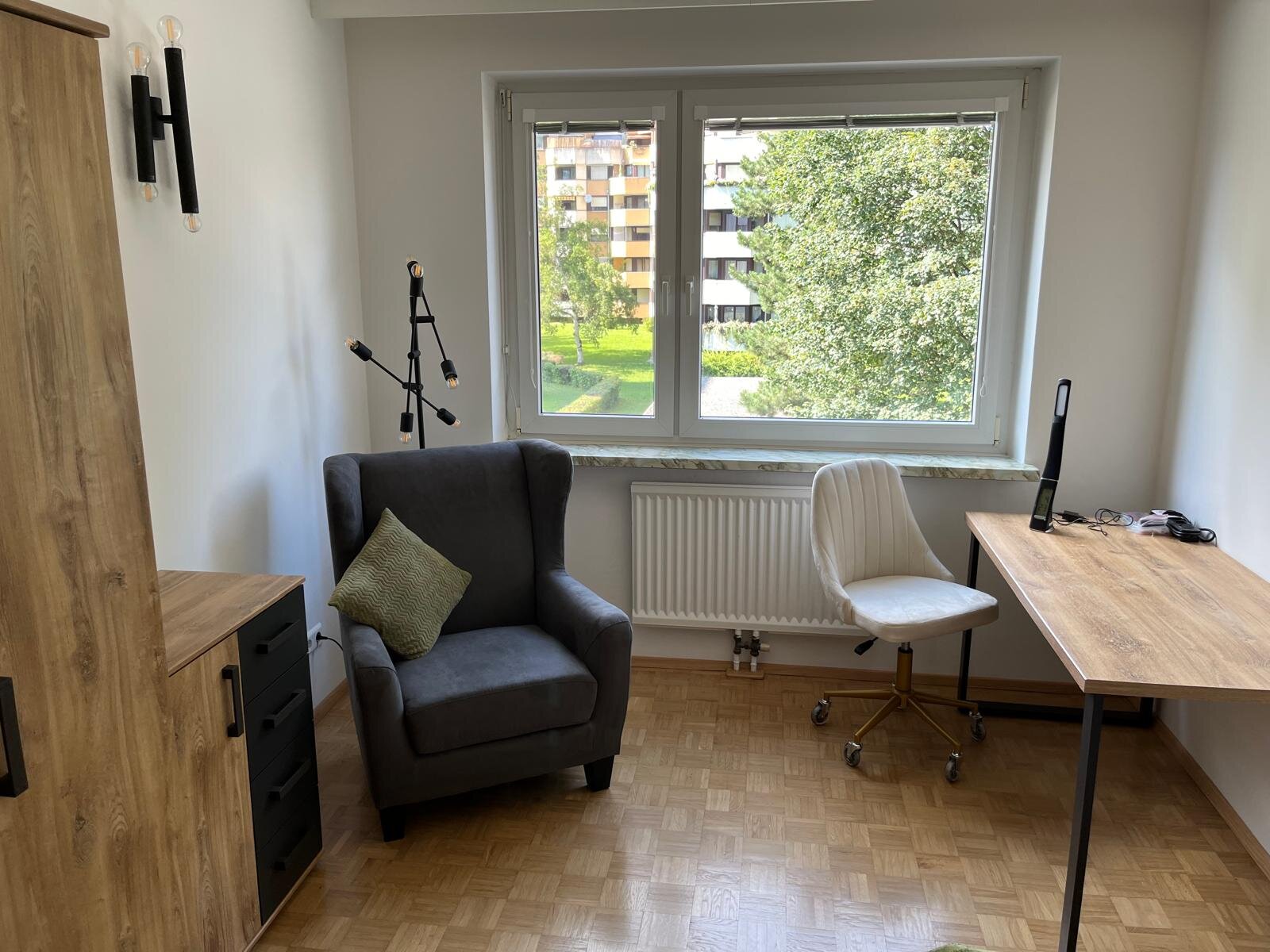 Schlafzimmer Einzel B