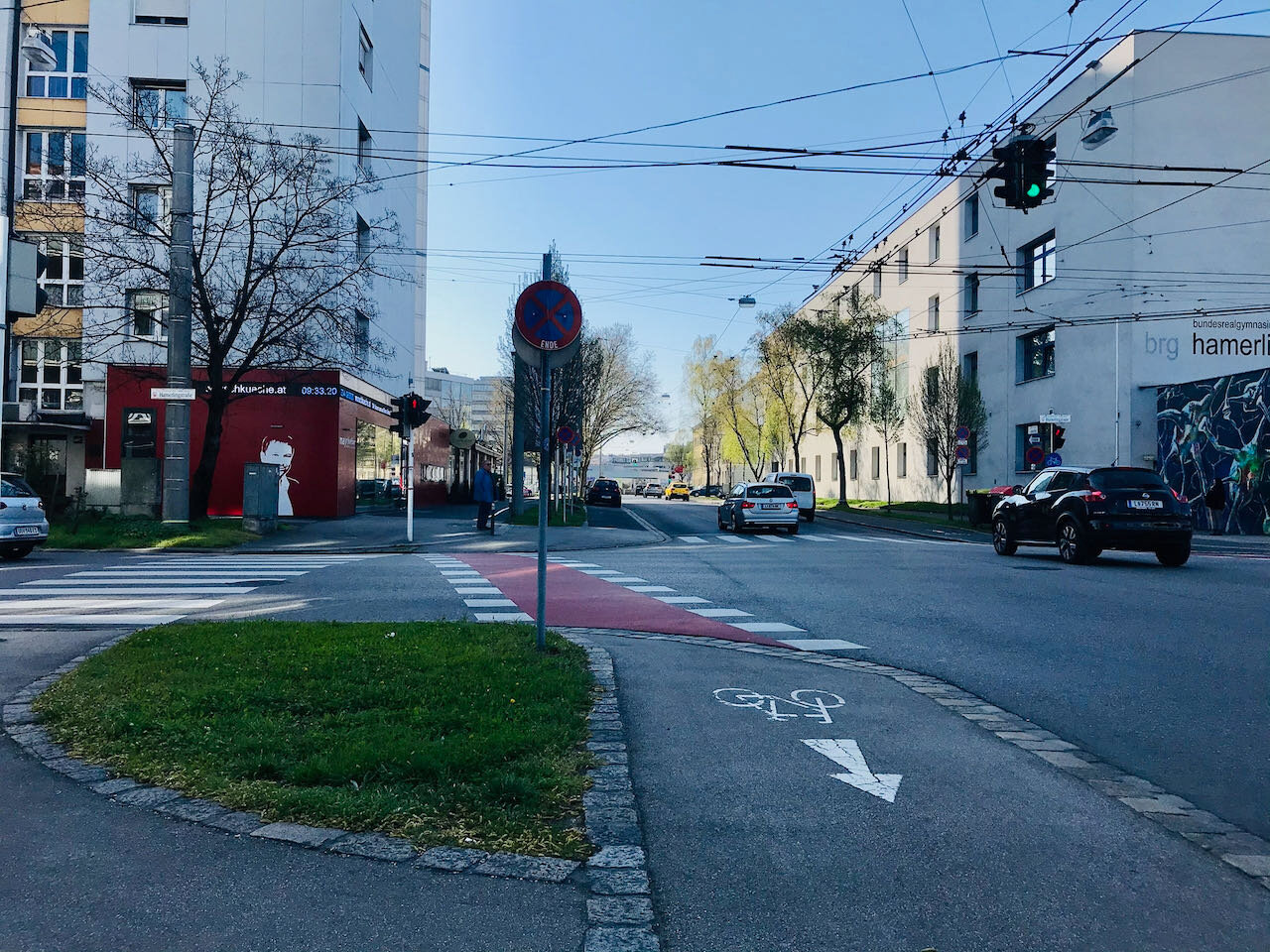 neben Hamerlingstraße