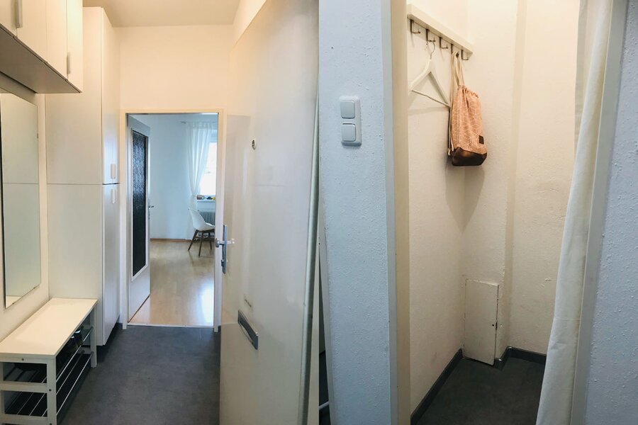Vorhaus und Schrankraum