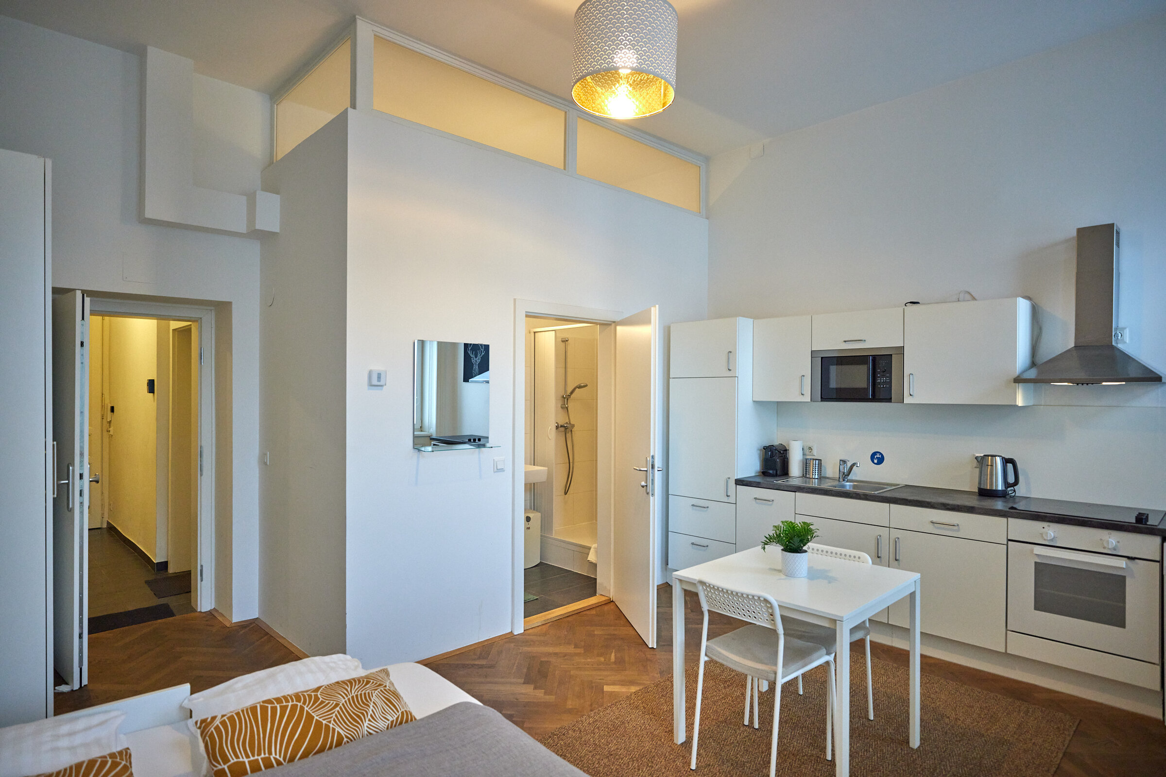 Studio Apartment | © EASYBNB