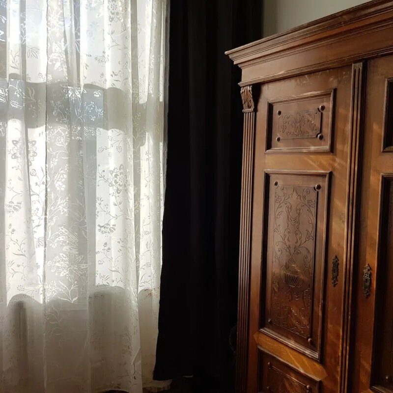 Kleiderschrank