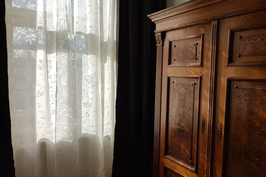 Kleiderschrank