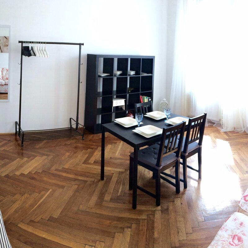 Wohn-/Schlafzimmer