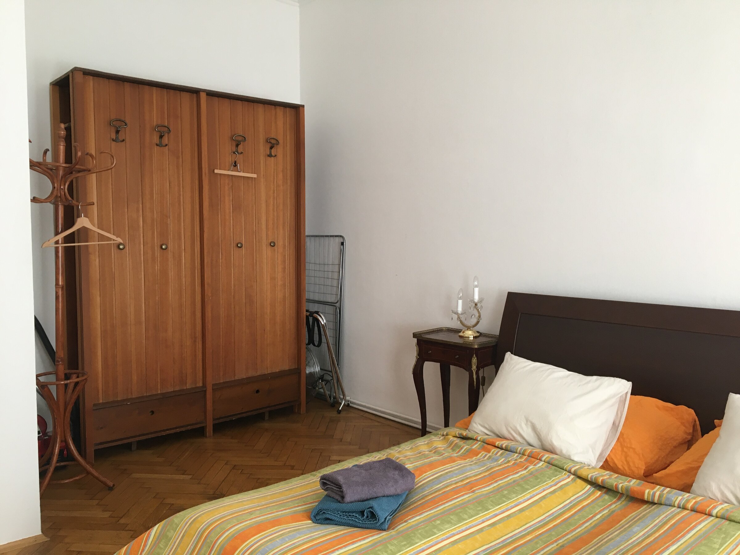 Schlafzimmer 2