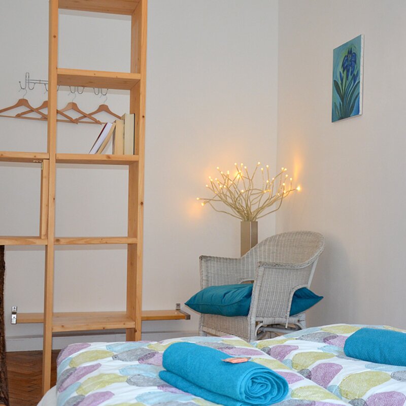 Schlafzimmer 1