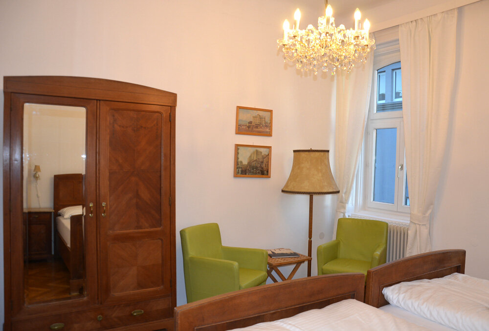 Schlafzimmer 2